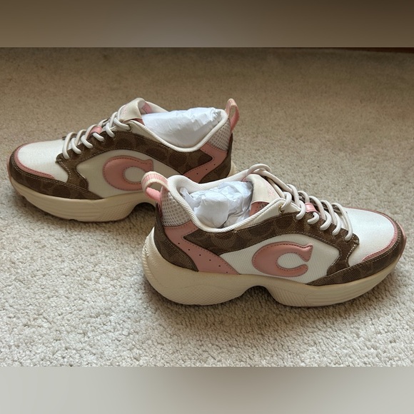 💜SOLD💜Coach Strider Sneaker In Signature Canvas Khaki/Light Pink Size 6B - Picture 3 of 13